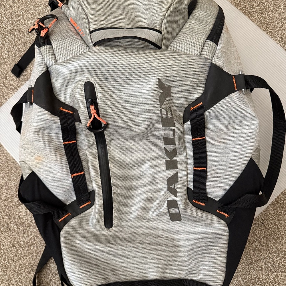 Oakley Black and Gray Men's Backpack with Orange Accents